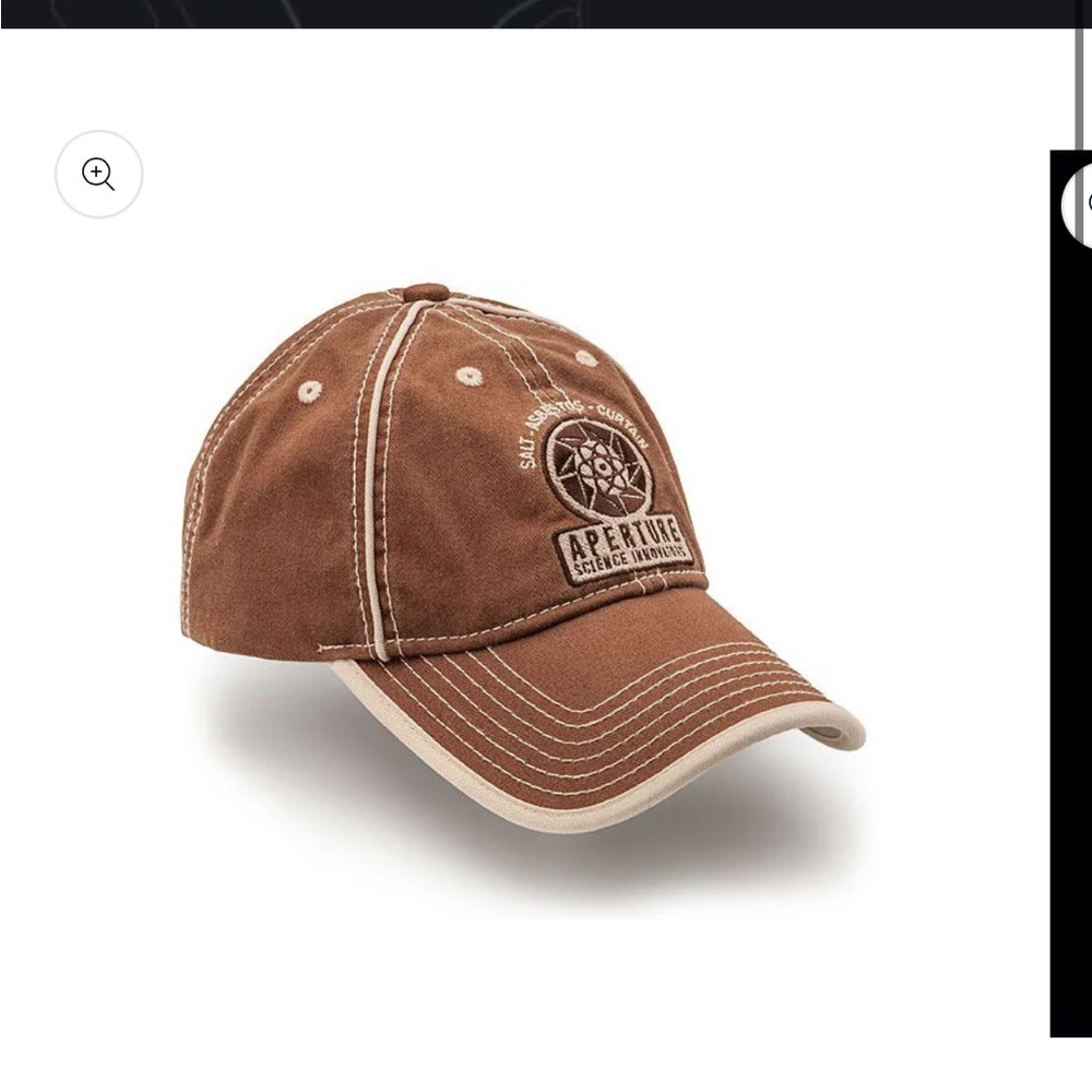 ISO (in SEARCH of) 1940s portal hat